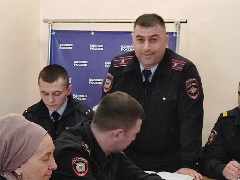 Участковые уполномоченные полиции Пригородного района Северной Осетии отчитались сельчанам о проделанной работе